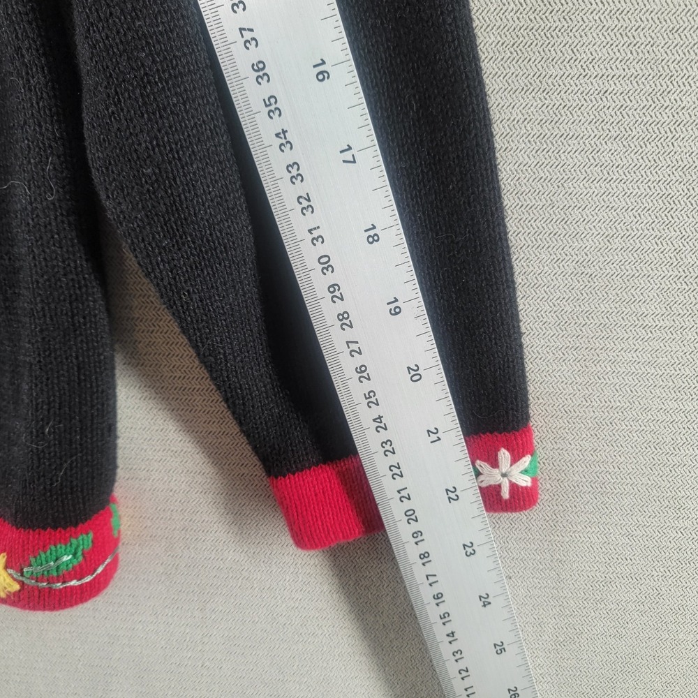 Storybook Knits Sweater Embroidered Cat Russian Nesting Doll Cardigan Size Small - Picture 10 of 11